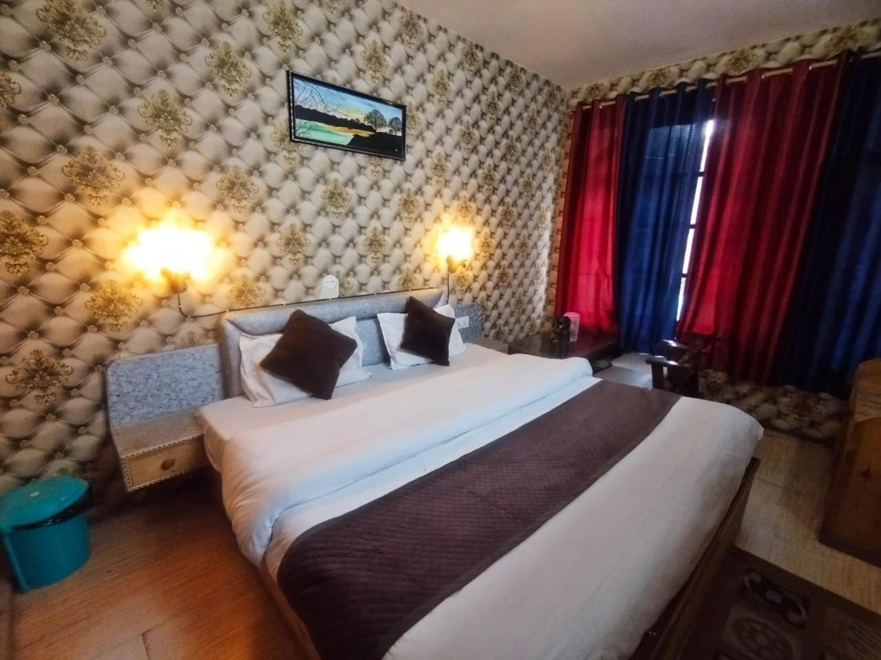 Hotel Gilbert Mountain View มะนาลี ภายนอก รูปภาพ